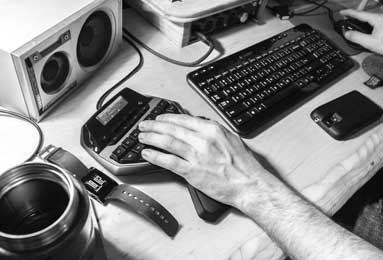 2003年NBA季后赛：掘金VS湖人经典对决回顾