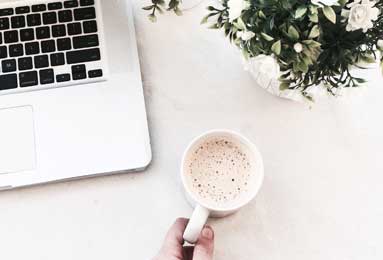 76人与勇士：篮球巅峰对决，火花碰撞的篮球艺术